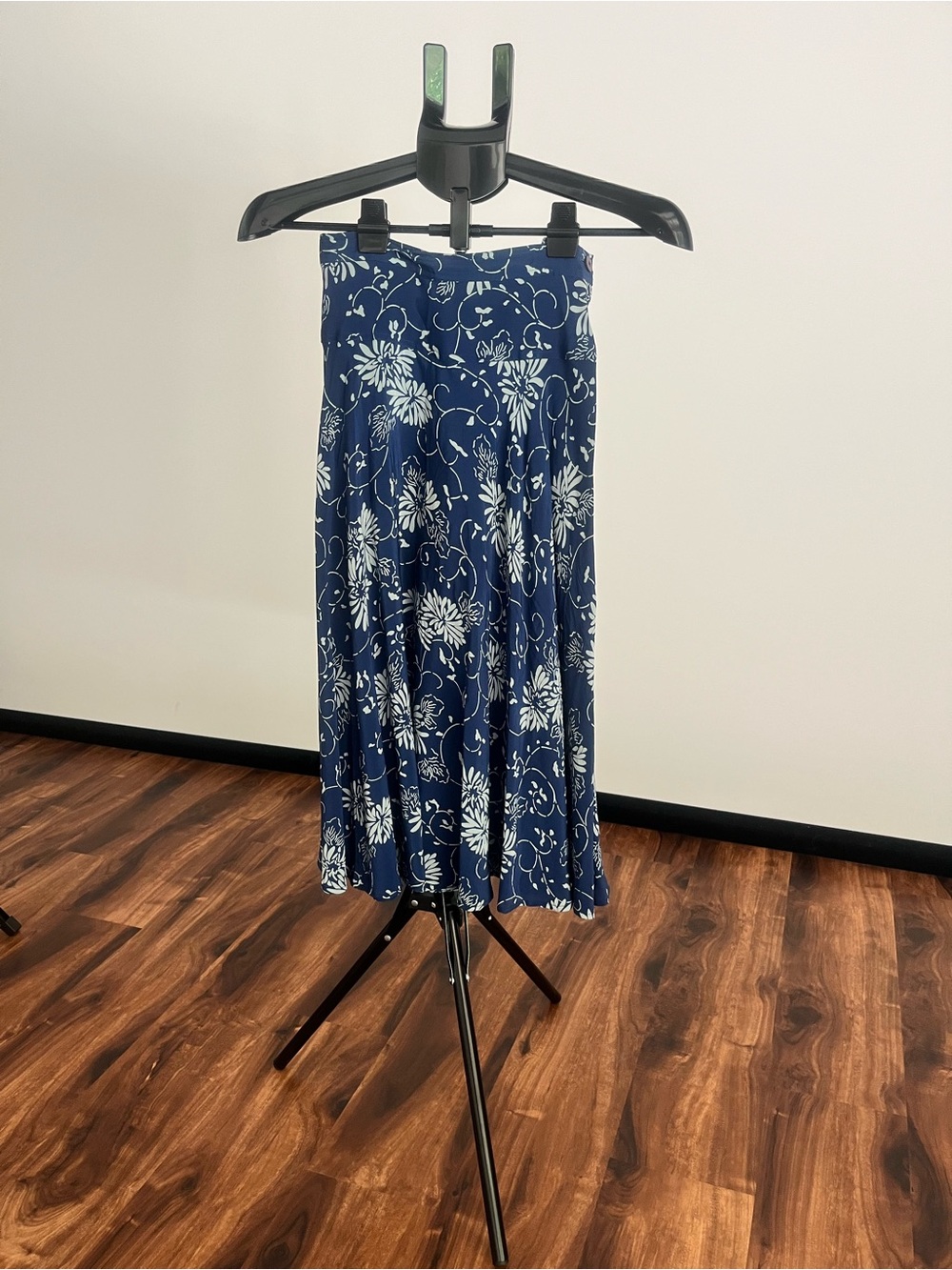 Claiborne Navy and White Floral Midi Skirt